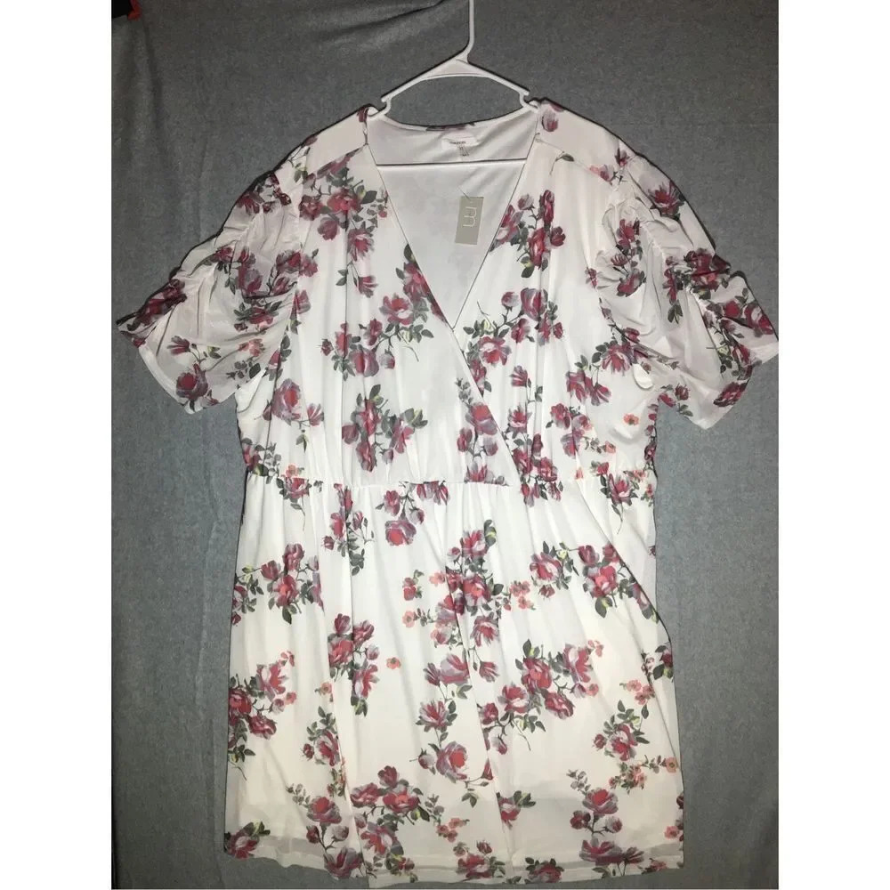 Womens NWT Maurices Dress Size 4X White Floral Boho Casual V Neck Wedding